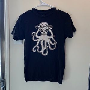 Mark Hoppus octopus shirt